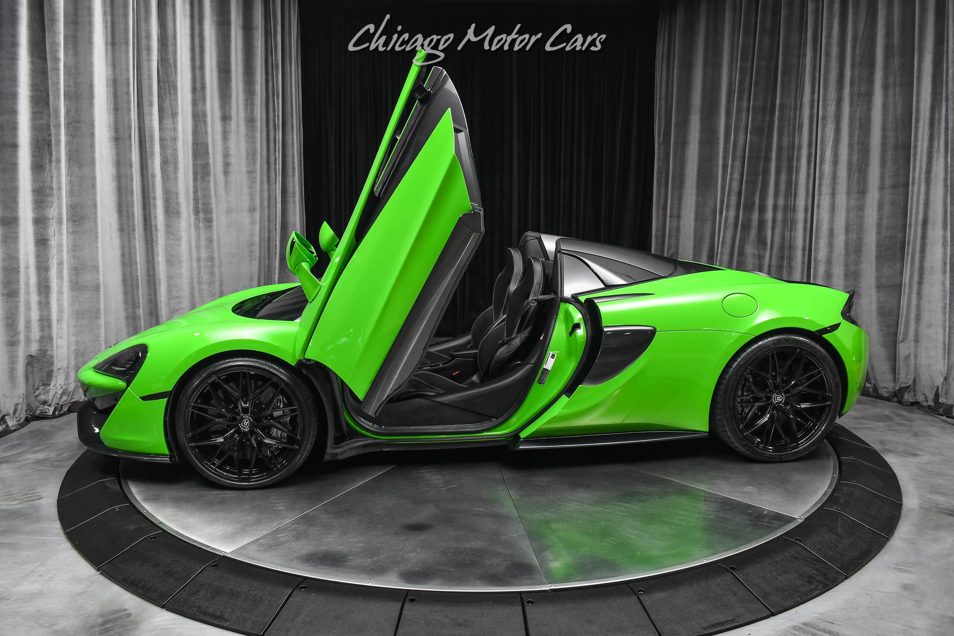 Used 2018 McLaren 570S Spider Mantis Green $248k+ MSRP Carbon